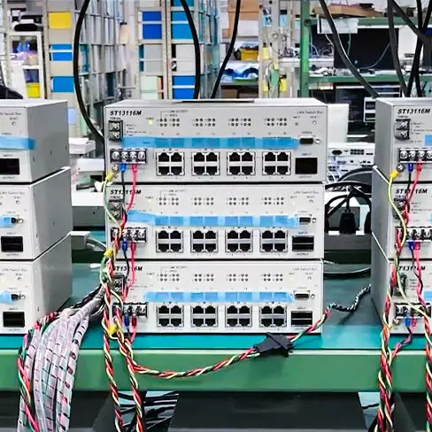 産業用ネットワーク製品の写真